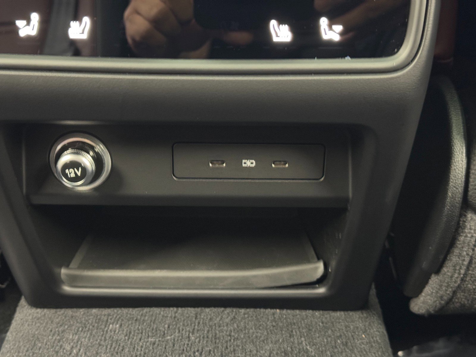 Used 2025 Porsche Cayenne S image 37