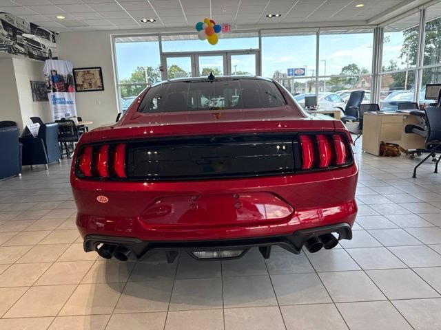 Used 2021 Ford Mustang GT w/ Black Accent Package RWD image 4