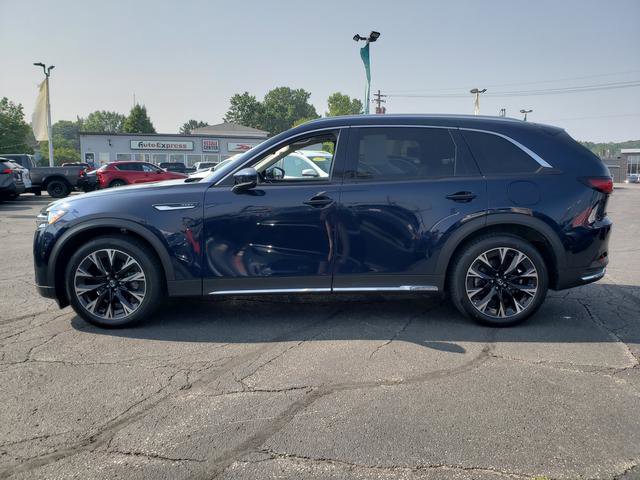 Used 2024 MAZDA CX-90 Plug-In Hybrid w/ Premium Pkg image 4