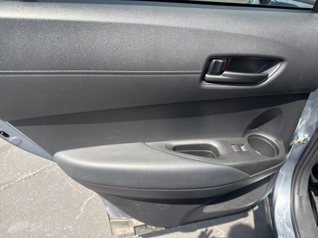 Used 2022 Toyota Corolla Cross LE w/ Moonroof Package image 22