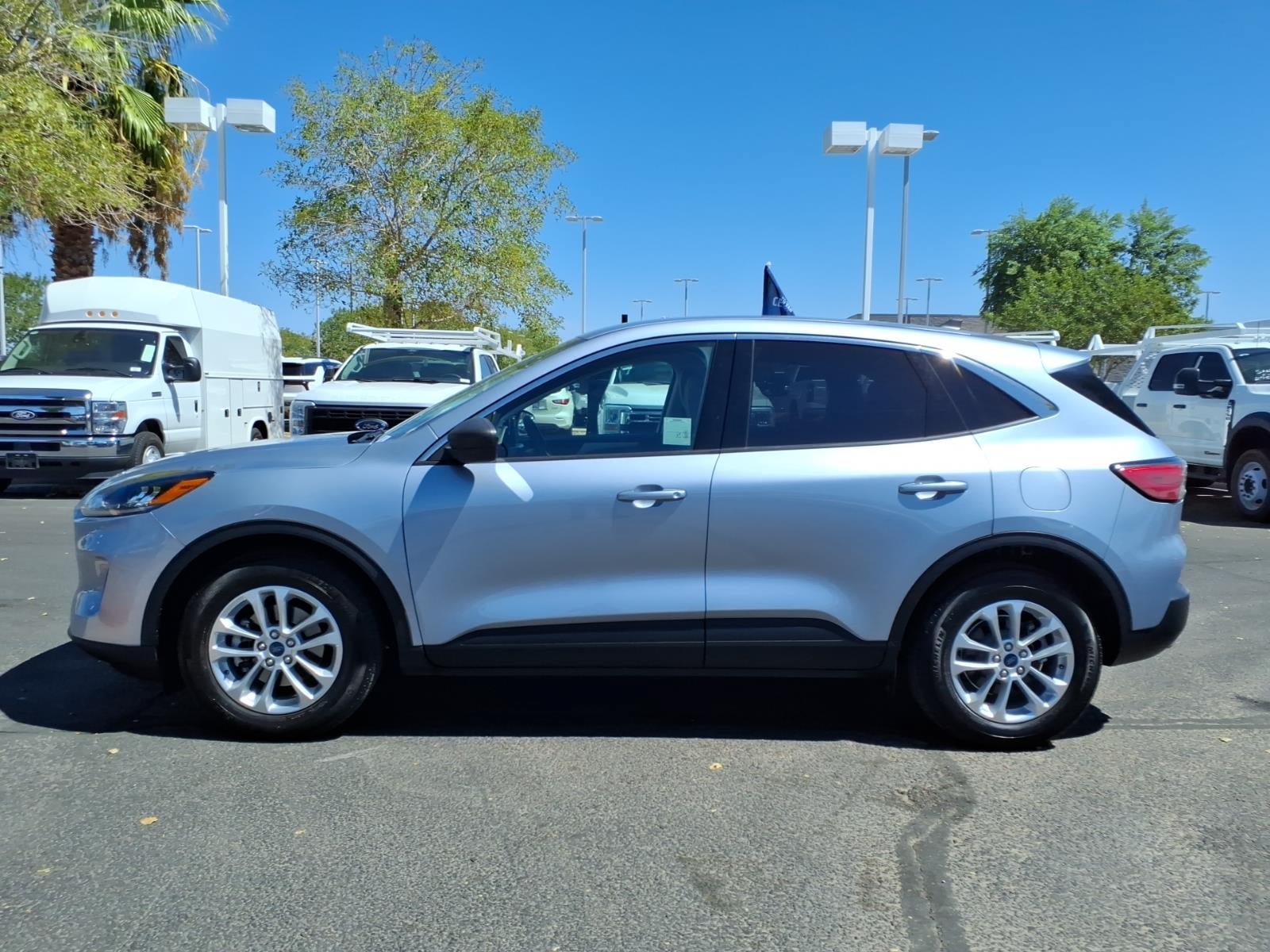 Used 2022 Ford Escape SE w/ Convenience Package FWD image 7