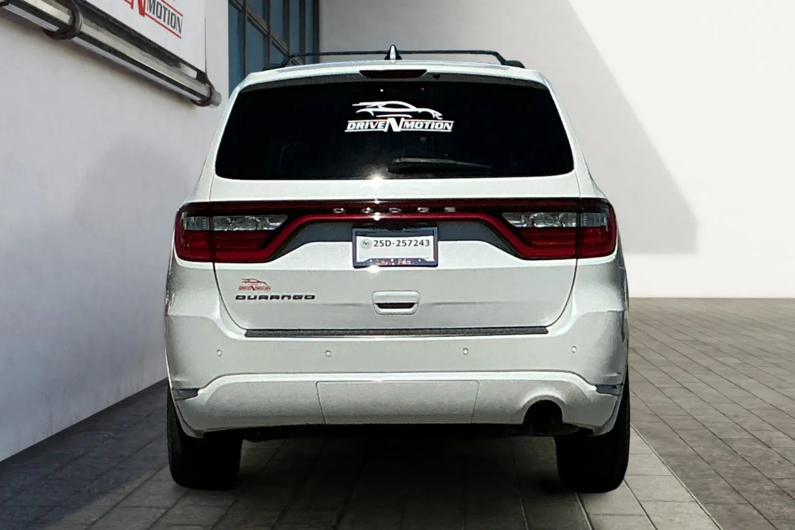 Used 2018 Dodge Durango SXT w/ Quick Order Package 2BB image 4