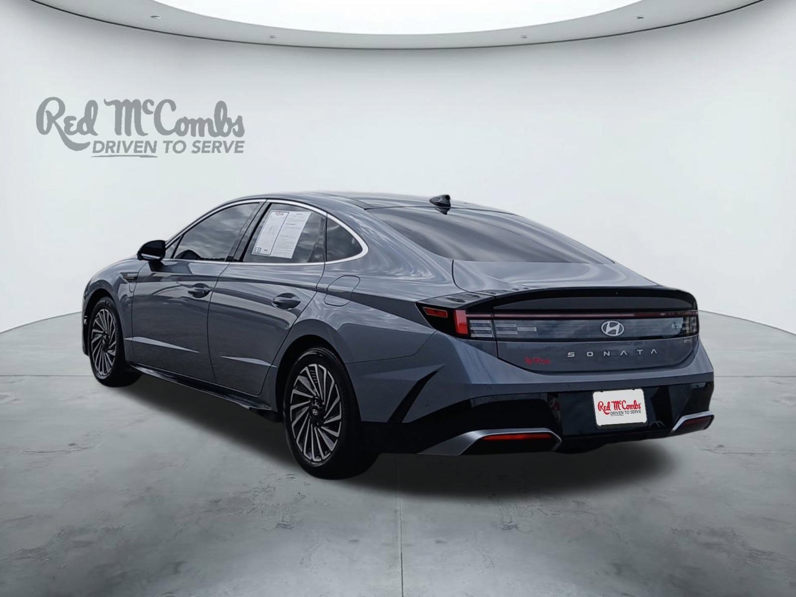 Certified 2025 Hyundai Sonata Limited image 3