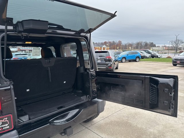 Used 2018 Jeep Wrangler Sport image 37