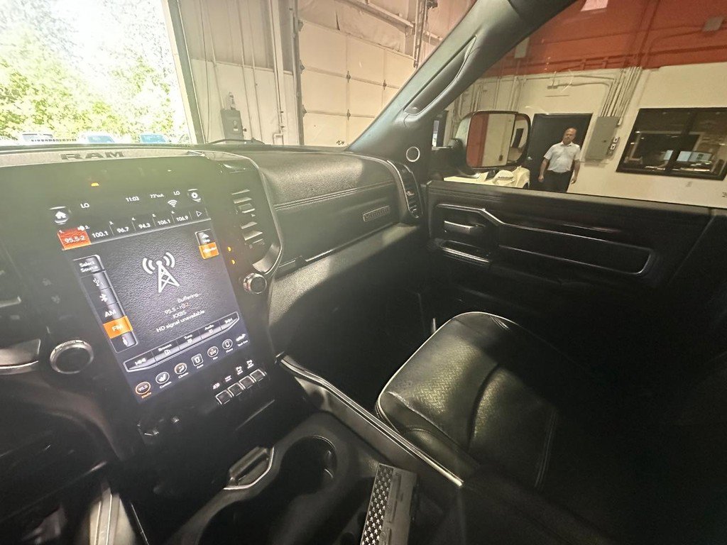 Used 2021 RAM 3500 Laramie AWD/4WD image 26