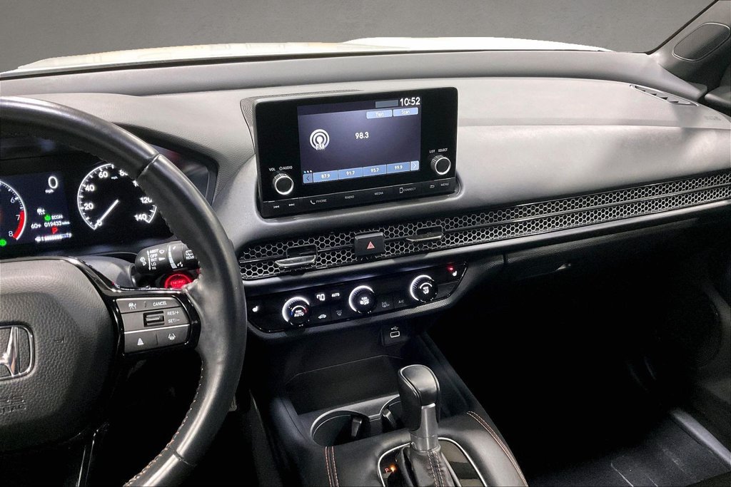Used 2024 Honda HR-V Sport image 10