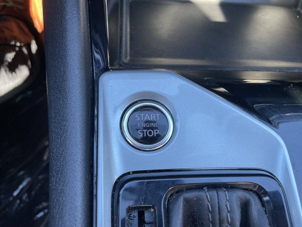 Used 2024 Nissan Altima 2.5 SV image 14