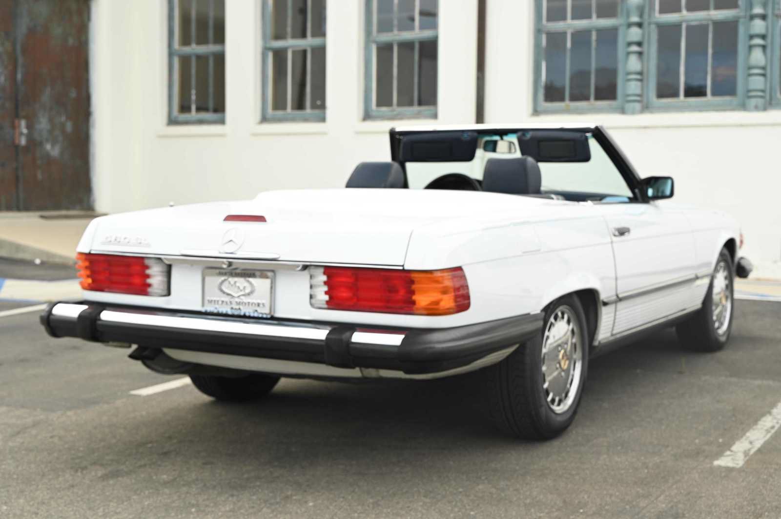 Used 1989 Mercedes-Benz 560 SL image 5