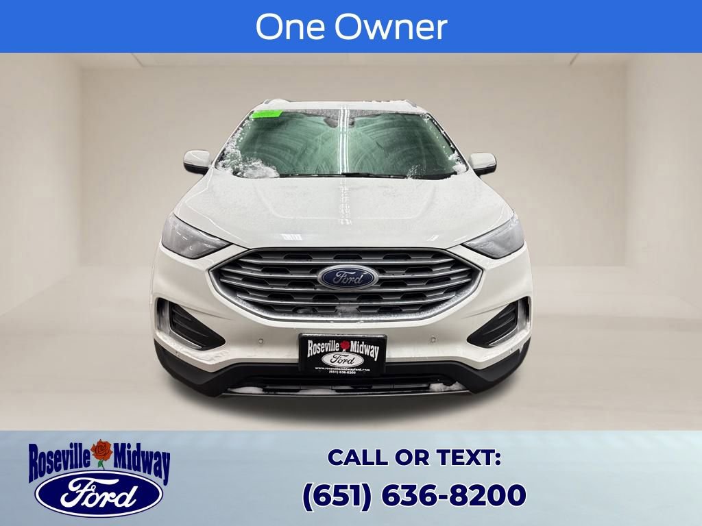 Used 2023 Ford Edge Titanium image 2