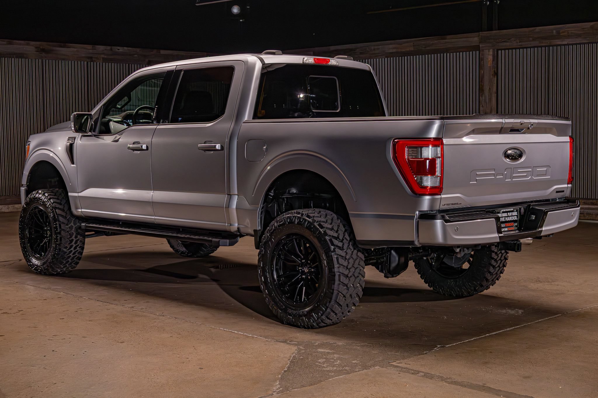 Used 2023 Ford F150 Lariat AWD/4WD image 7