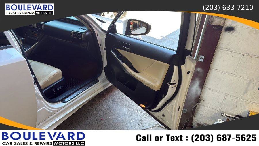 Used 2016 Lexus IS 300 AWD w/ Navigation System Package image 35