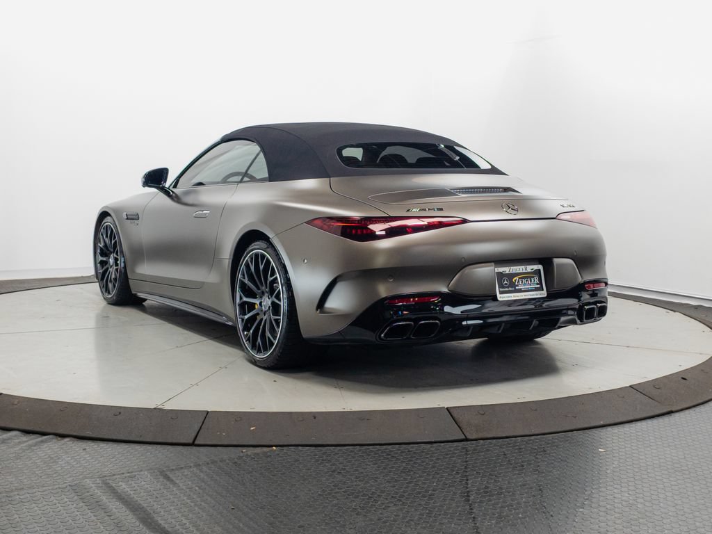 Used 2022 Mercedes-Benz SL 55 AMG 4MATIC w/ Driver Assistance Package image 31
