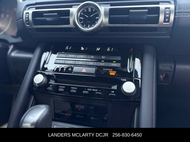 Used 2022 Lexus IS 350 F Sport RWD image 21