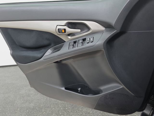 Used 2009 Toyota Matrix FWD image 22