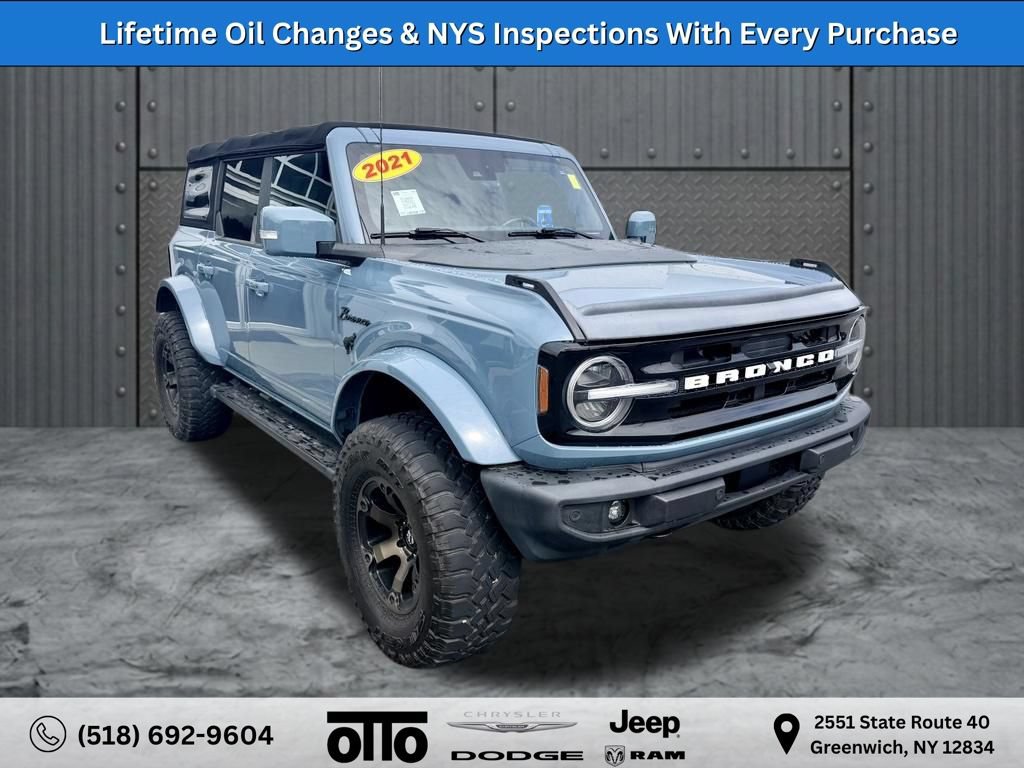 Used 2021 Ford Bronco Outer Banks w/ Sasquatch Package AWD/4WD image 1
