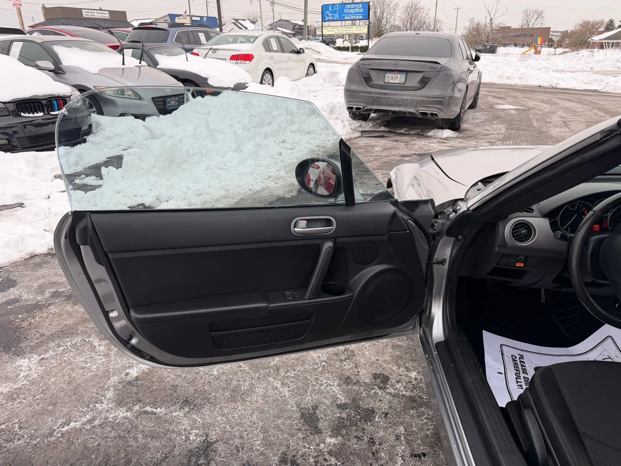 Used 2010 MAZDA MX-5 Miata Sport image 30