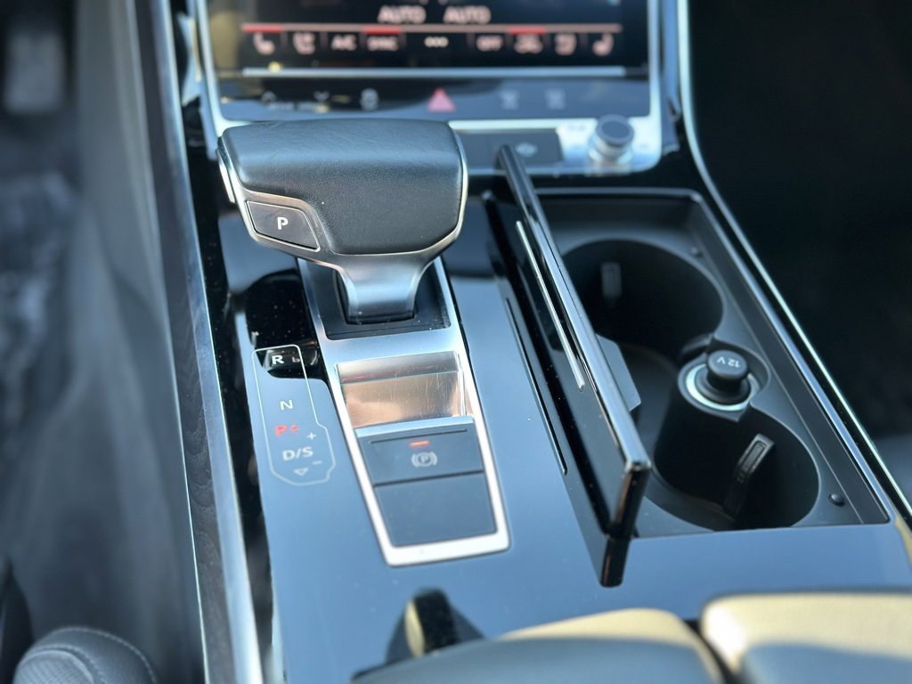 Used 2019 Audi A8 L 3.0T w/ Executive Package image 15