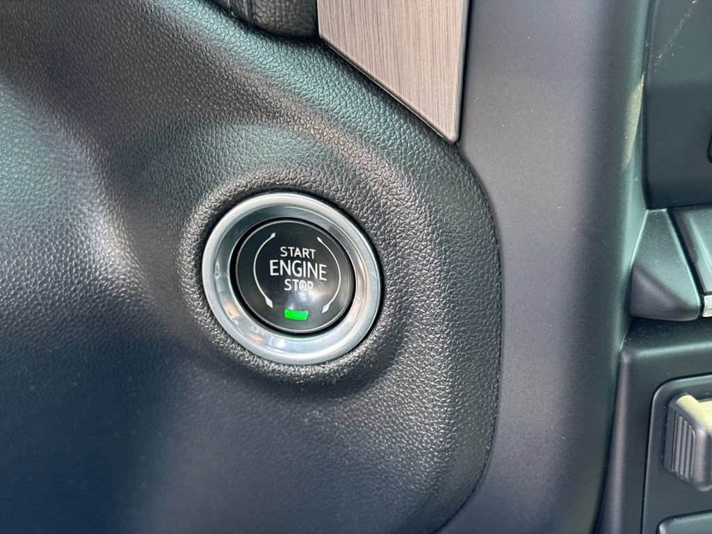 Used 2020 GMC Sierra 1500 Denali AWD/4WD image 33
