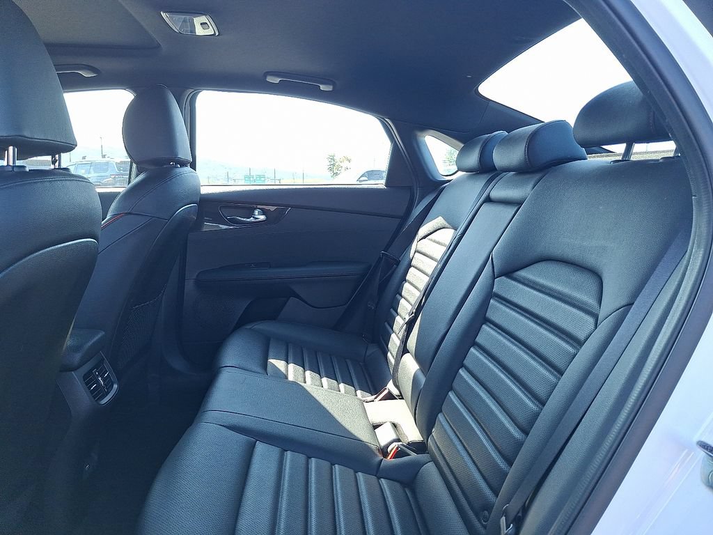 Certified 2023 Kia Forte GT FWD image 11