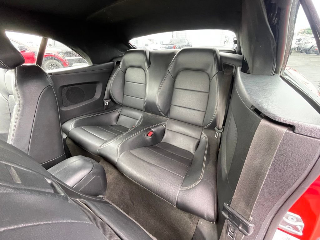 Used 2018 Ford Mustang Premium RWD image 9