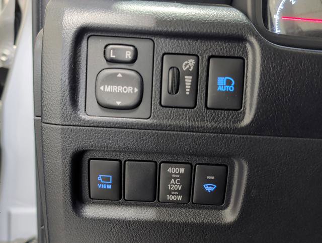 Used 2023 Toyota 4Runner SR5 Premium image 24