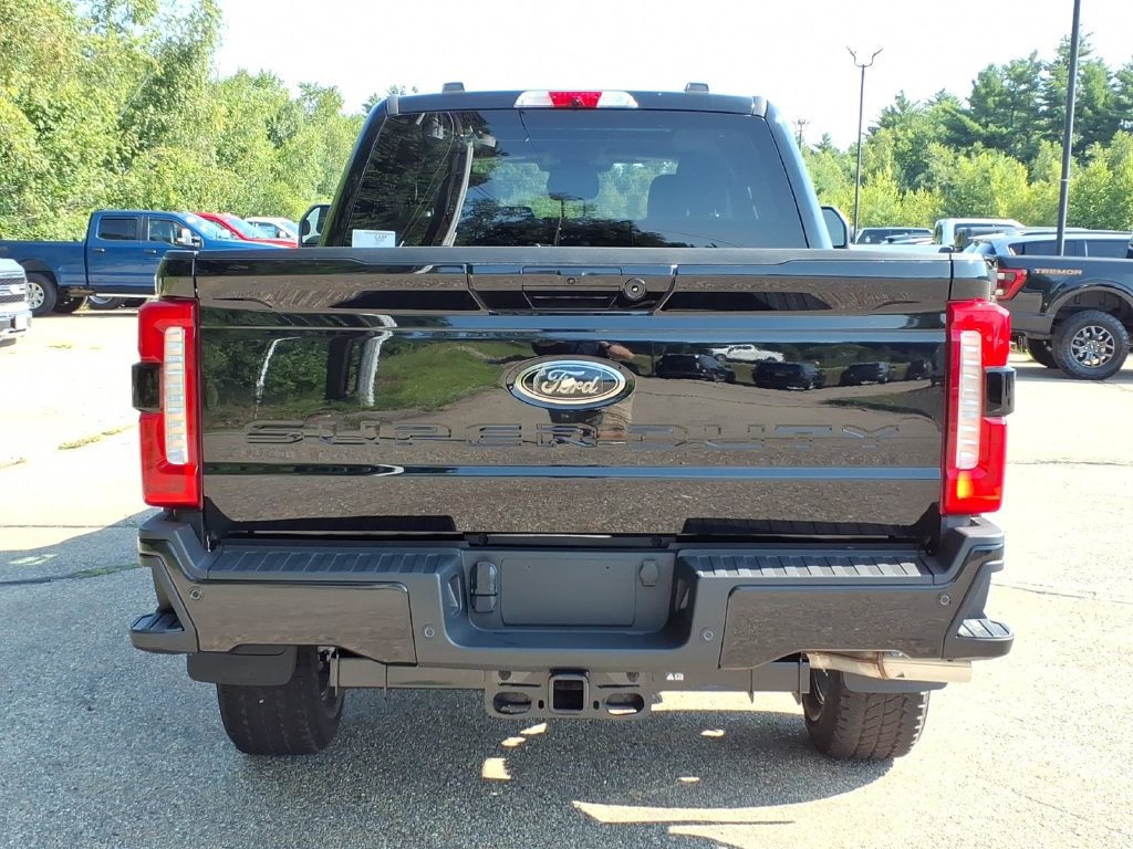 New 2026 Ford F250 XLT w/ XLT Premium Package AWD/4WD image 6