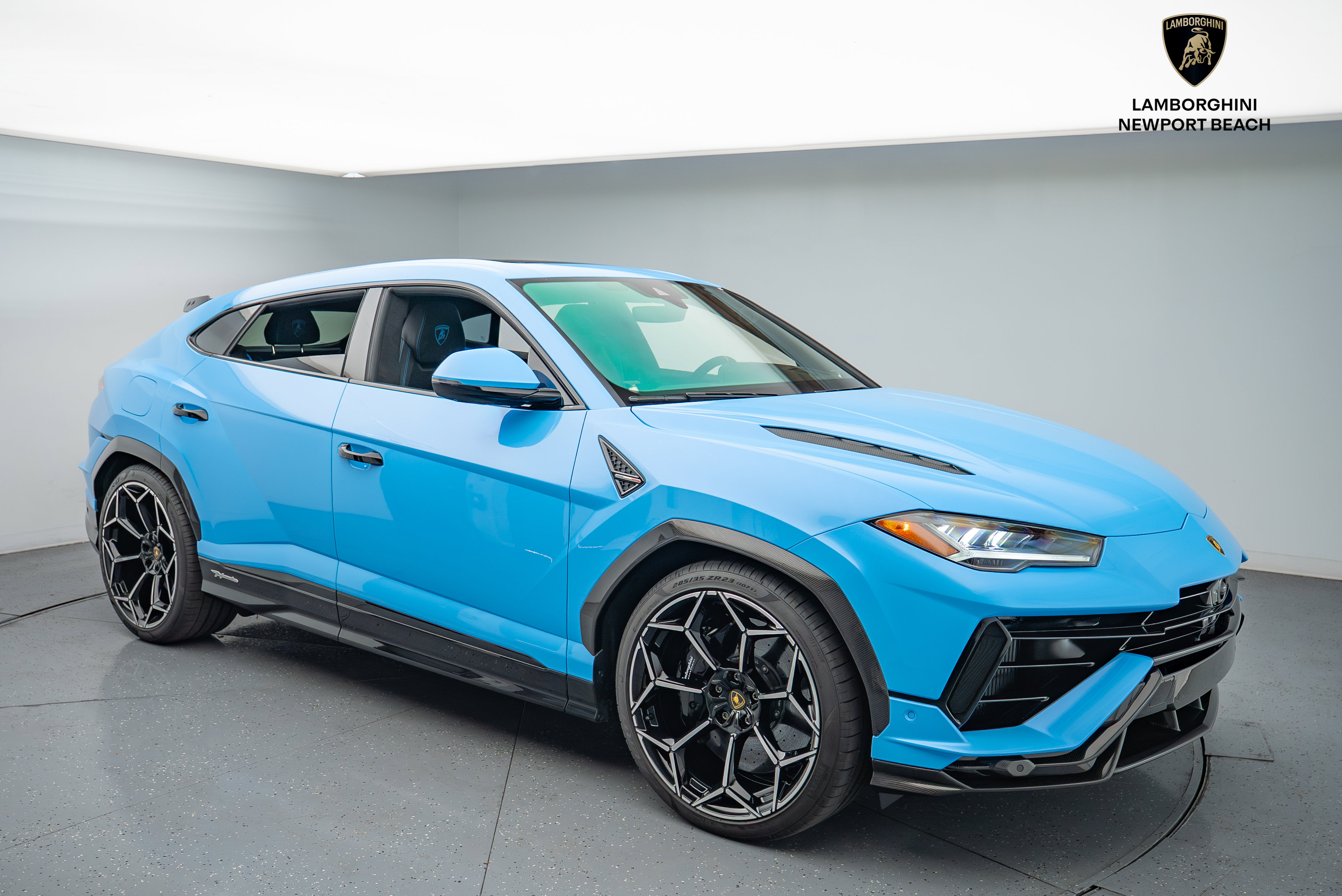 Used 2024 Lamborghini Urus Performante image 1