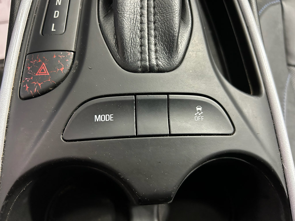 Used 2017 Chevrolet Volt LT w/ Comfort Package FWD image 14