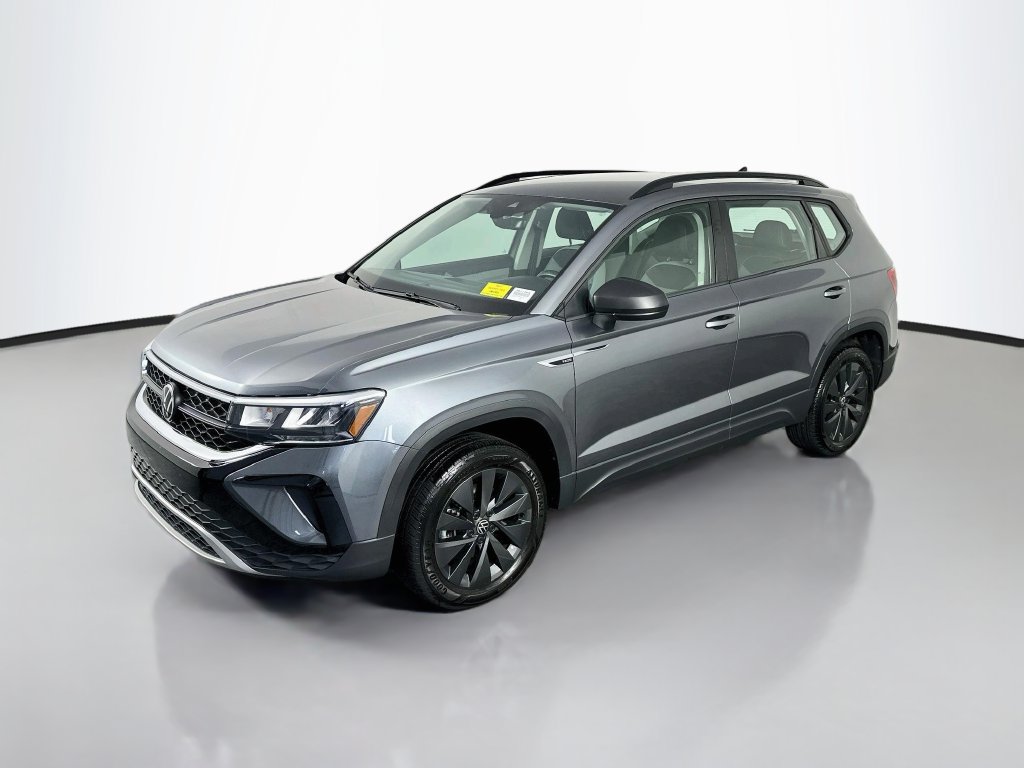 Used 2024 Volkswagen Taos S FWD image 3