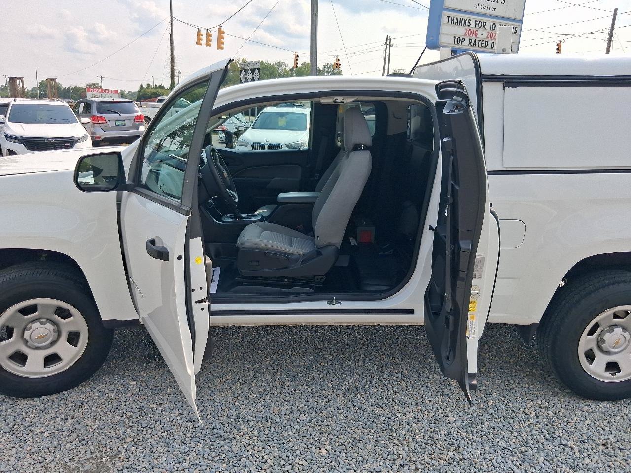 Used 2021 Chevrolet Colorado W/T w/ WT Convenience Package AWD/4WD image 20