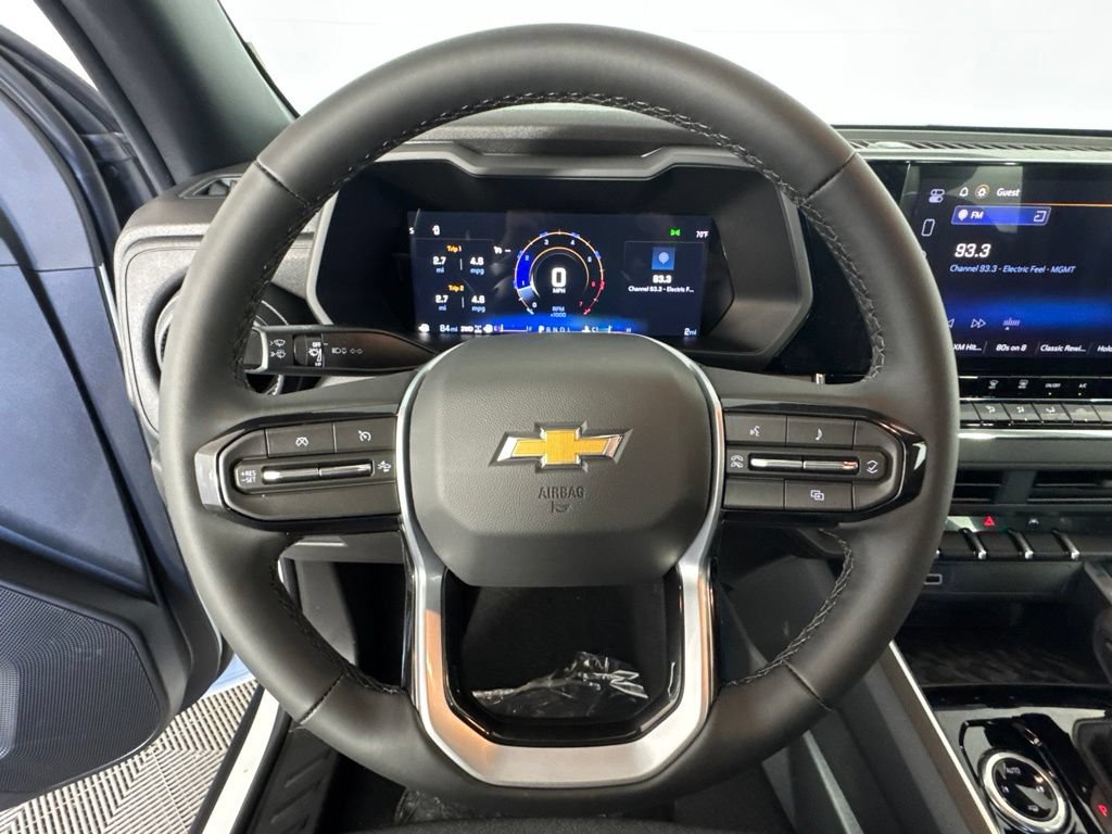 New 2026 Chevrolet Colorado W/T w/ WT Custom Package AWD/4WD image 14