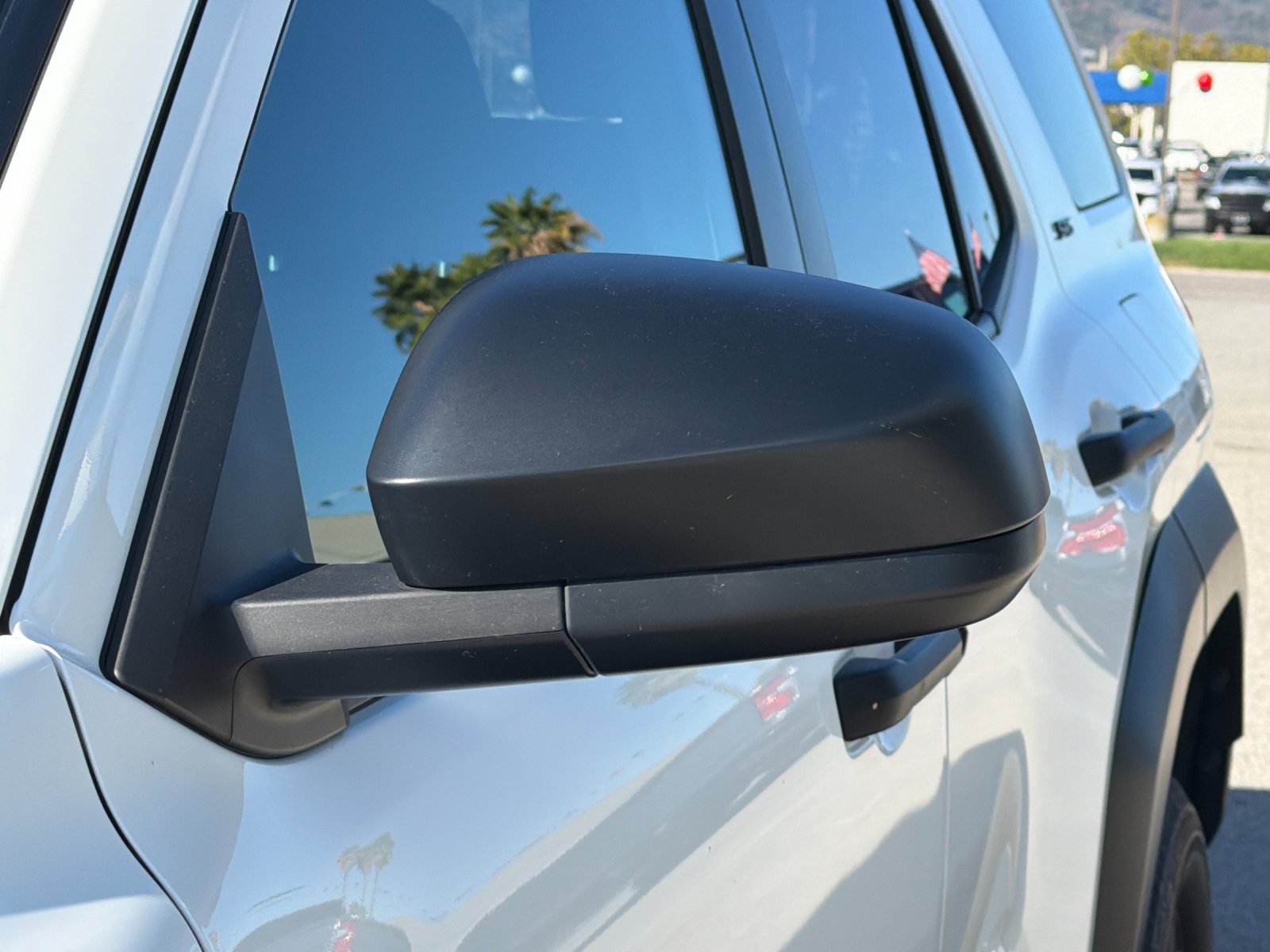 Used 2025 Toyota 4Runner SR5 AWD/4WD image 38