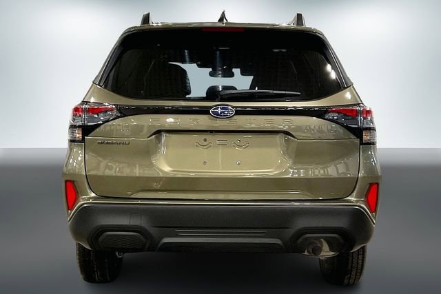 Used 2025 Subaru Forester Premium image 4