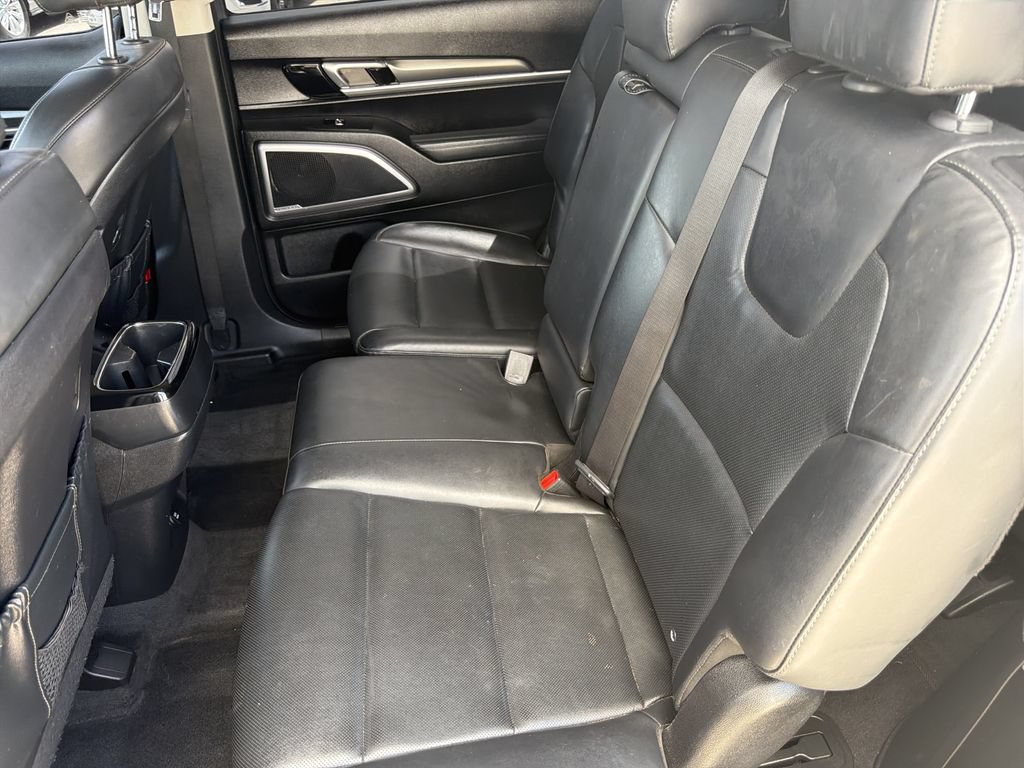Used 2020 Kia Telluride LX FWD image 13