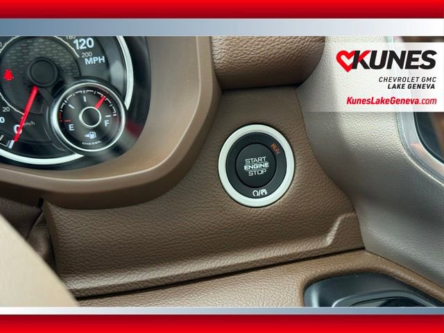 Used 2020 RAM 1500 Laramie image 44