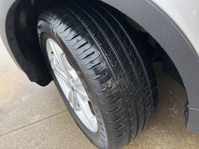 Used 2015 Ford Escape SE w/ Equipment Group 201A image 47