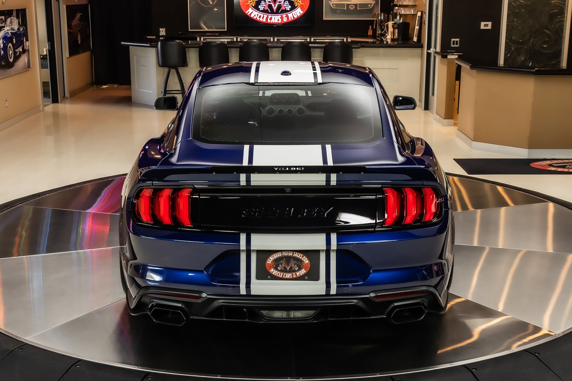 Used 2019 Ford Mustang GT Premium w/ GT Performance Package RWD image 14