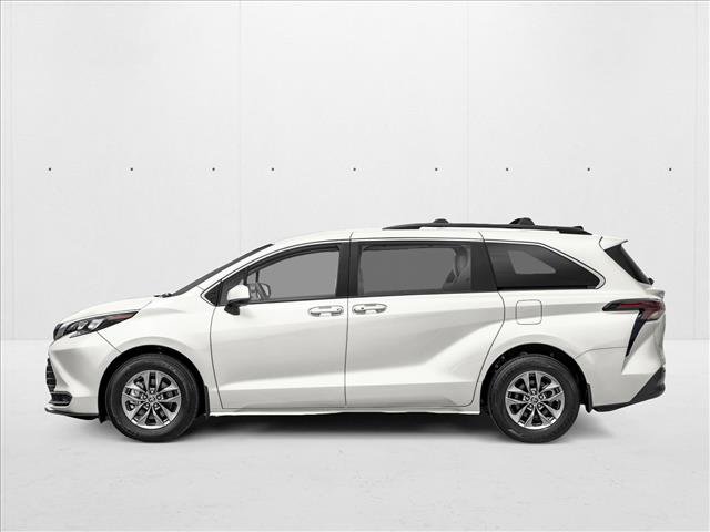 New 2026 Toyota Sienna LE FWD image 3
