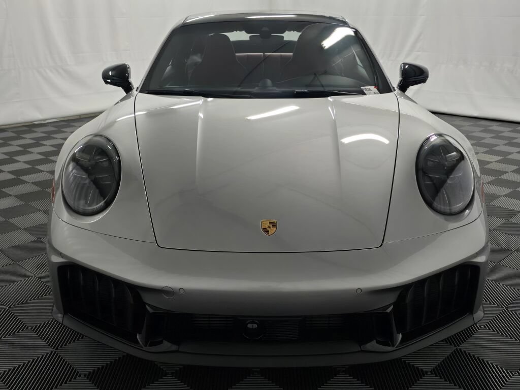 Used 2026 Porsche 911 Carrera 4 GTS AWD/4WD image 10