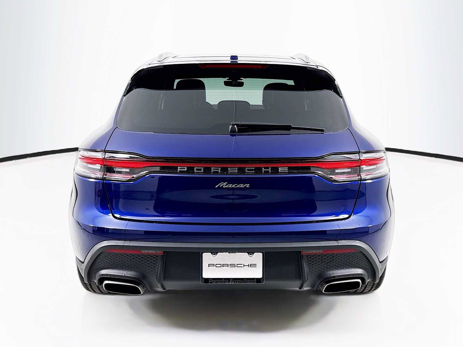 Certified 2026 Porsche Macan AWD/4WD image 10