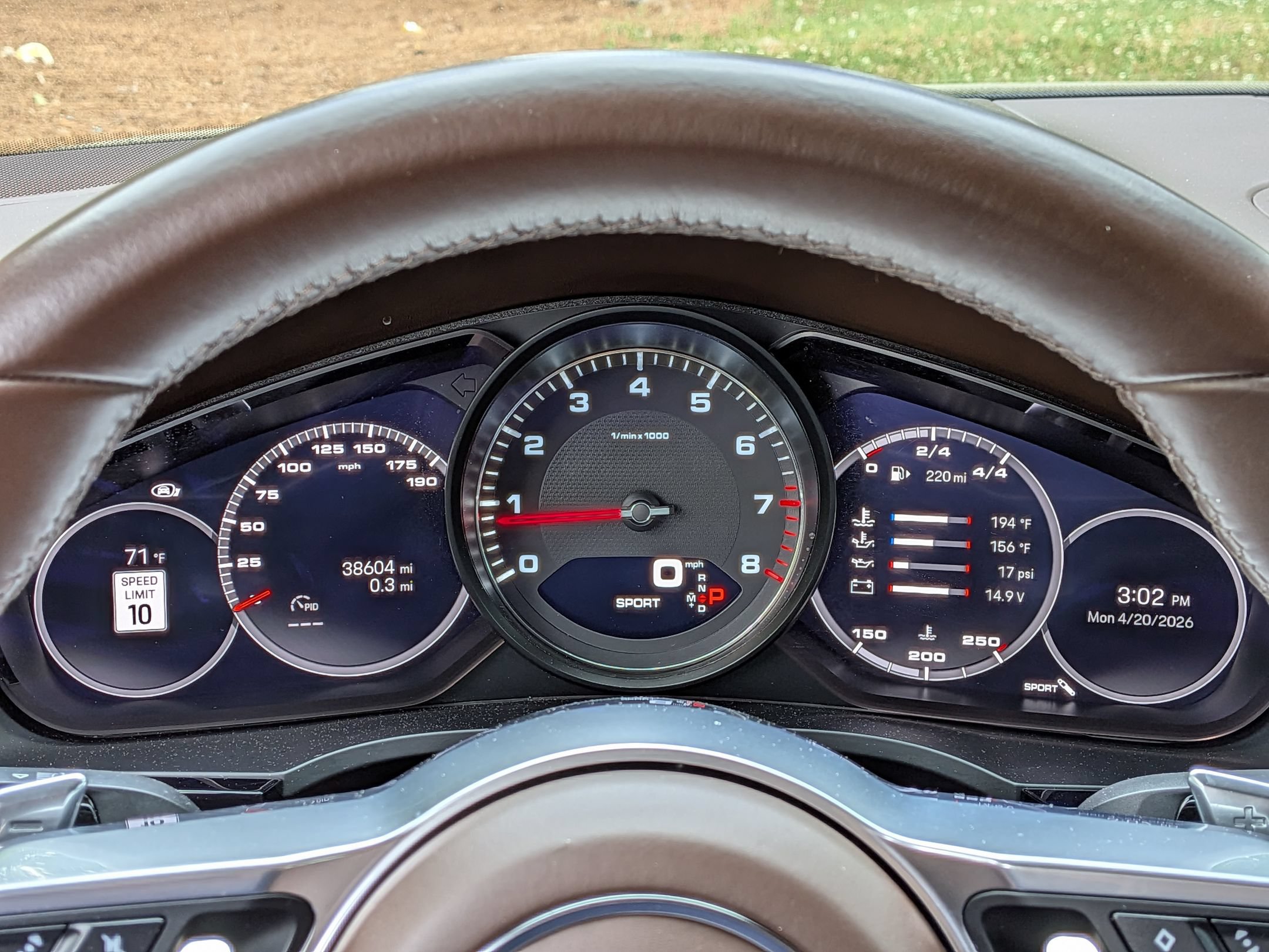 Certified 2023 Porsche Cayenne S Platinum AWD/4WD image 11