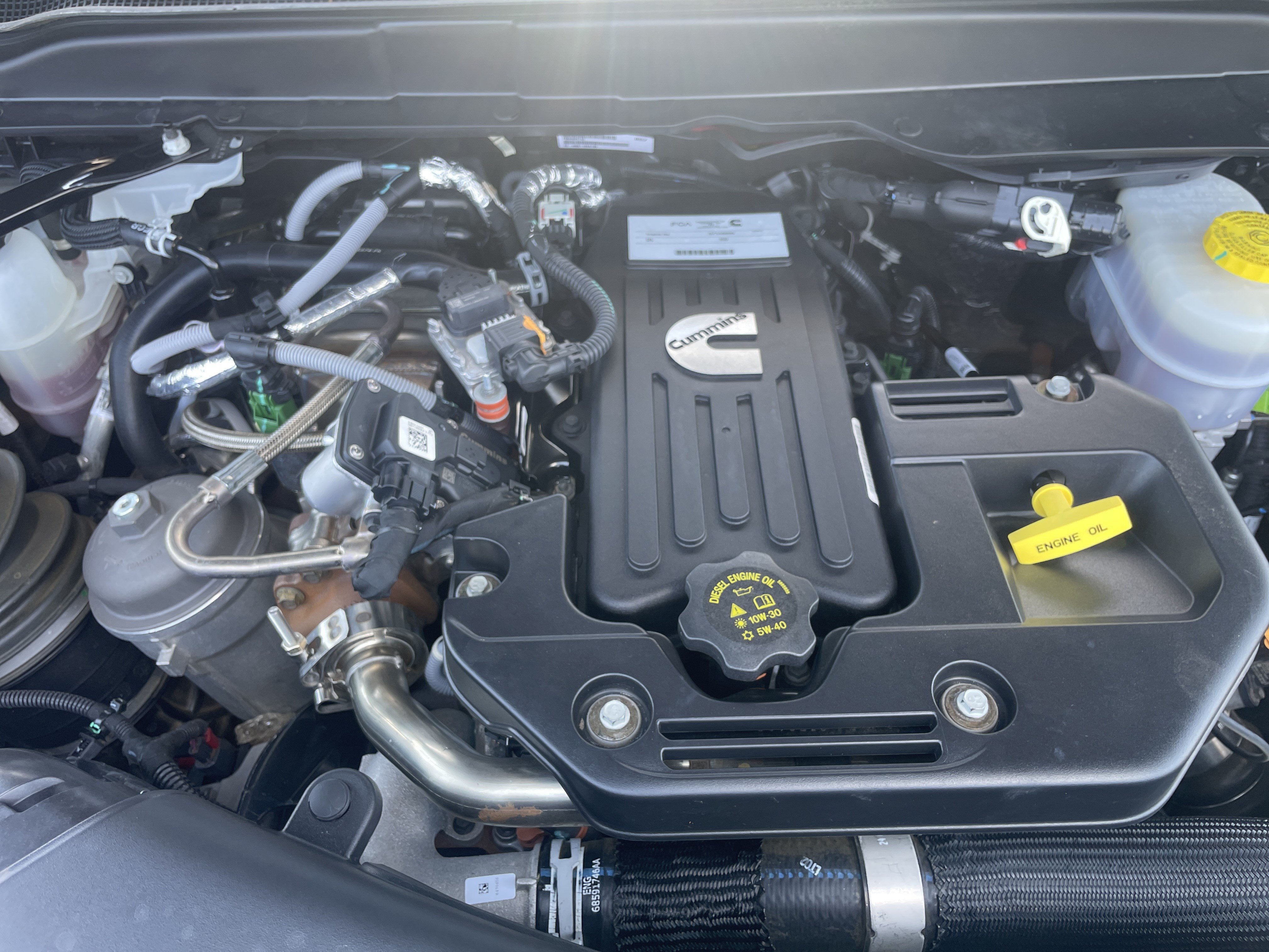 Used 2026 RAM 3500 Laramie AWD/4WD image 32
