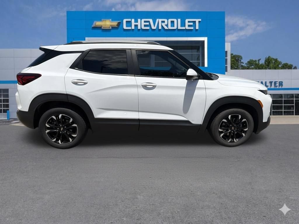 Used 2021 Chevrolet TrailBlazer LT w/ Convenience Package FWD image 17