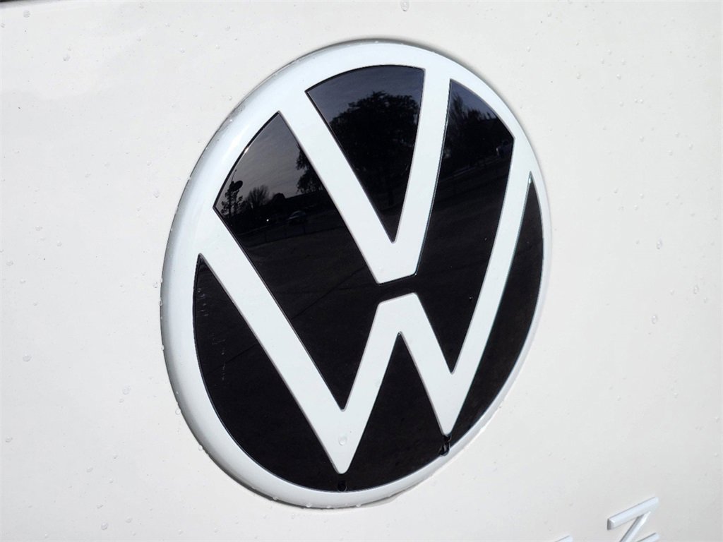 New 2025 Volkswagen ID. Buzz Pro S image 7