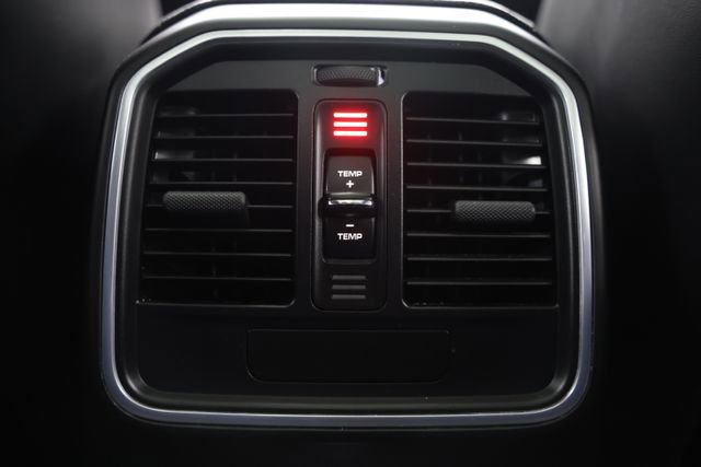 Used 2021 Porsche Macan S AWD/4WD image 44