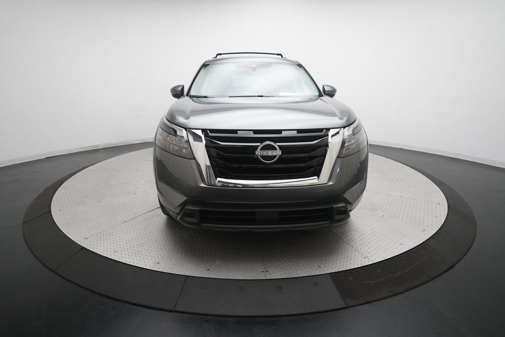 Certified 2023 Nissan Pathfinder SV w/ SV Premium Package AWD/4WD image 11
