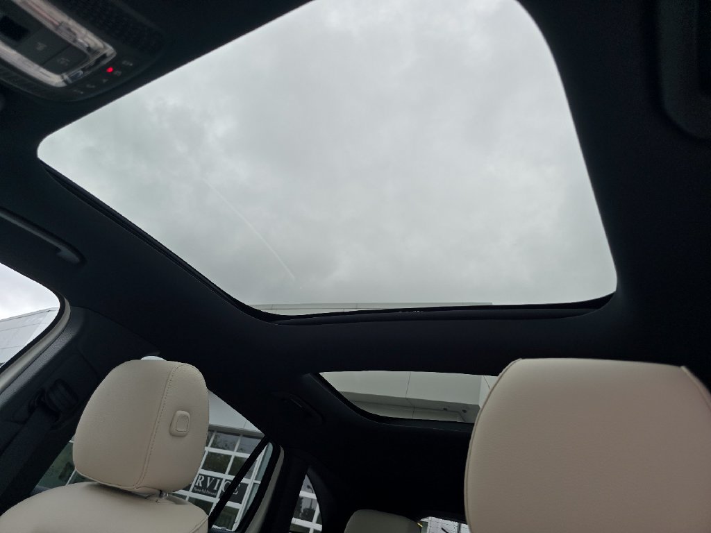New 2026 Mercedes-Benz GLA 250 4MATIC image 3