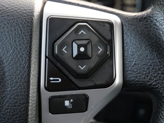 Used 2019 Toyota Tundra SR5 w/ SR5 Upgrade Package AWD/4WD image 11