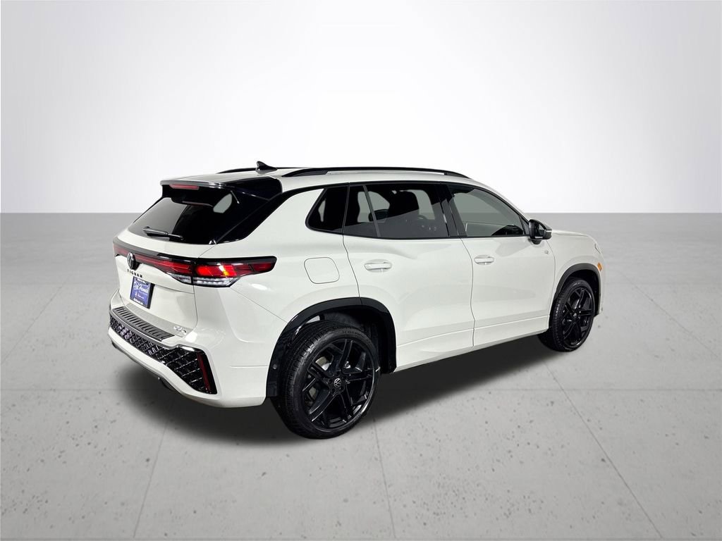 New 2026 Volkswagen Tiguan SE R-Line image 6