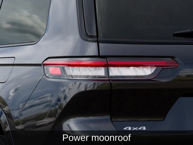 New 2026 Jeep Grand Cherokee L Summit w/ Advanced Protech Group IV AWD/4WD image 10